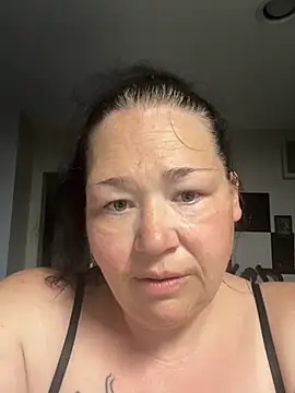 chelledark Chat XXX live