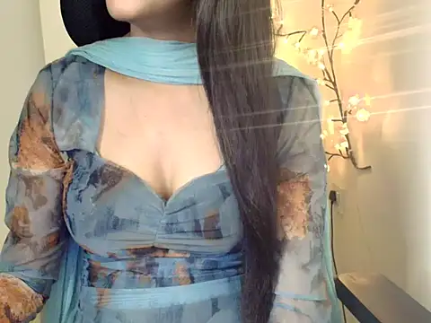 CUTE_princess_143 live XXX chat