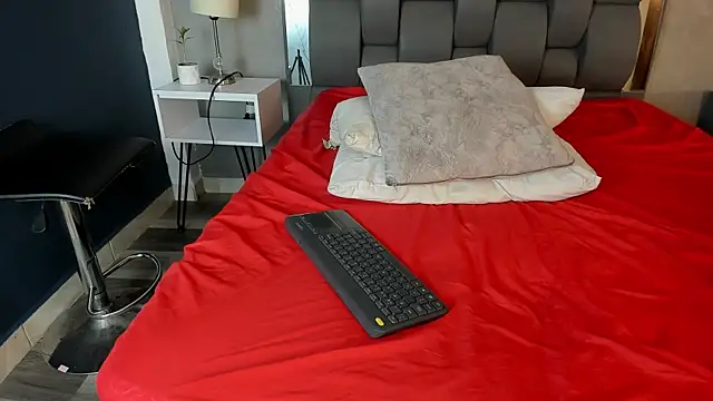 Charlie___Musk Live XXX-chat