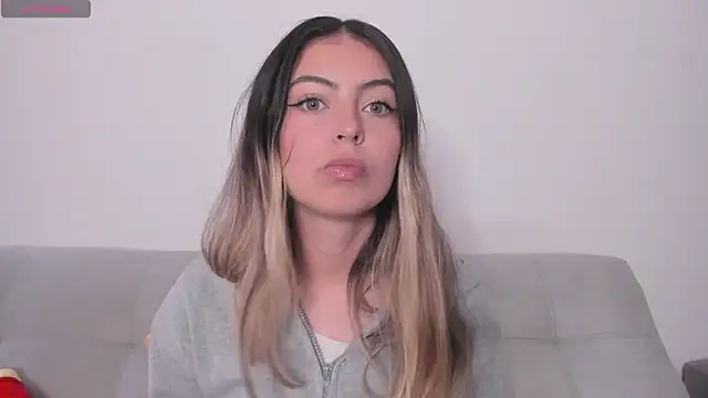 Fernanda_aaaa's Live XXX Chat