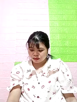 Xuka_lyss Obrolan Langsung XXX