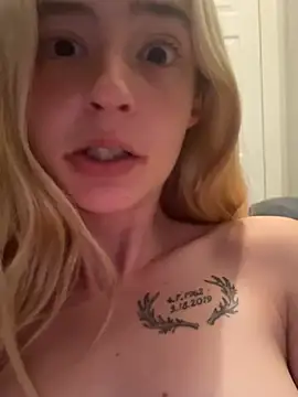 SeccySerena – Naživo XXX chat