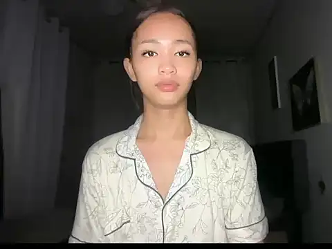 XXX chat uživo modela incredible_angel