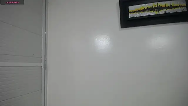 yaazhinii's Live XXX Chat