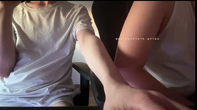 Travis_Patrick Chat XXX live