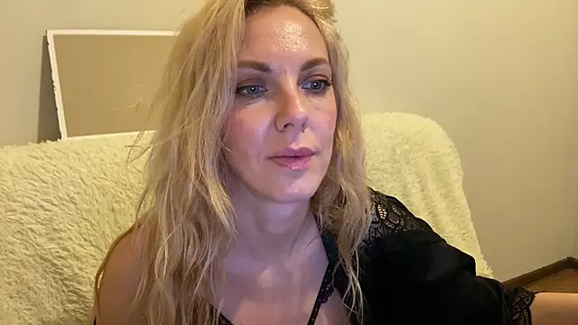 Allmaybe – Live XXX-chat