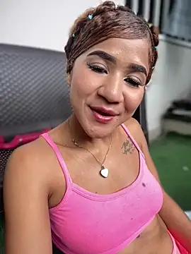 Chat XXX en directo de TinaDarkwell