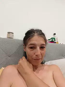Chat +18 de Sposini69 ao vivo