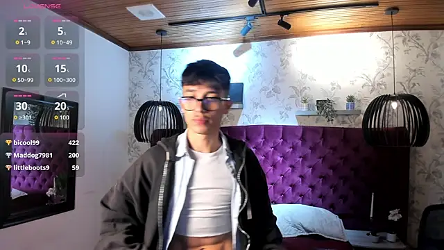 צ'אט XXX בשידור חי של tim__fox