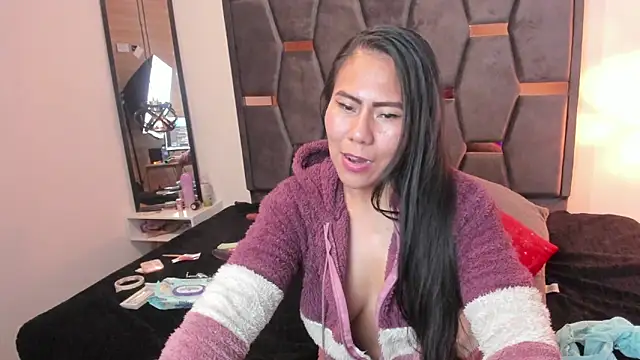 Keyla_Brunette_'s Live XXX Chat