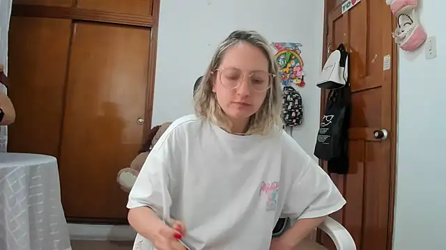 Adele_johnsonn1 라이브 XXX 채팅
