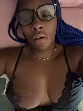 ItsForeignbabe Chat XXX live