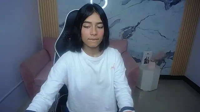 HotStreawberry_ch 라이브 XXX 채팅