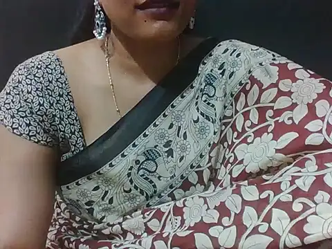 Thilothama_Vaishu's Live XXX Chat