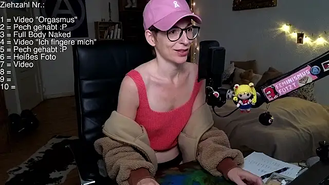 Antifistin Chat XXX live