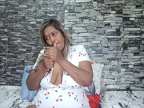 Sembang XXX Secara Langsung Mammabear_4u