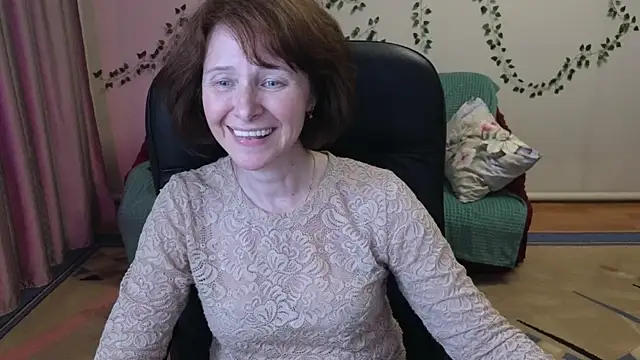 Lia_Tito Chat XXX live