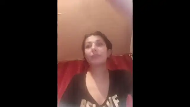 دردشة Amelie_Aa الجنسية المباشرة