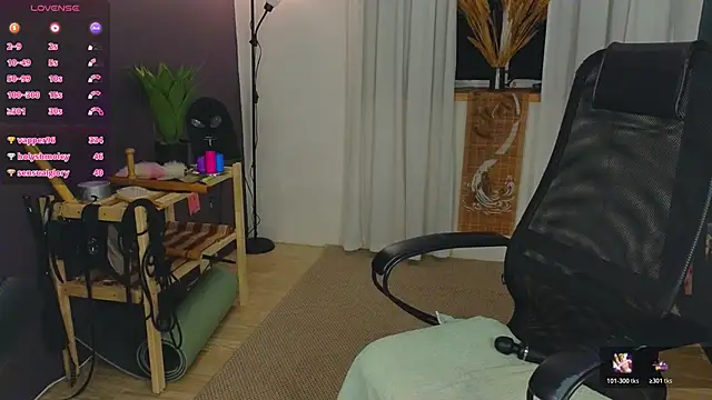 laracroftmansion Chat XXX live