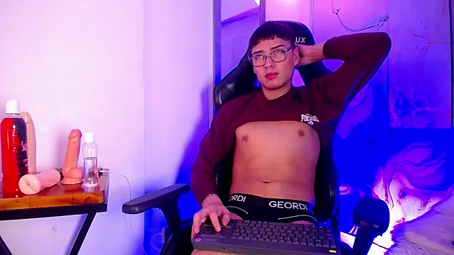 Connor_Kings লাইভ XXX চ্যাট