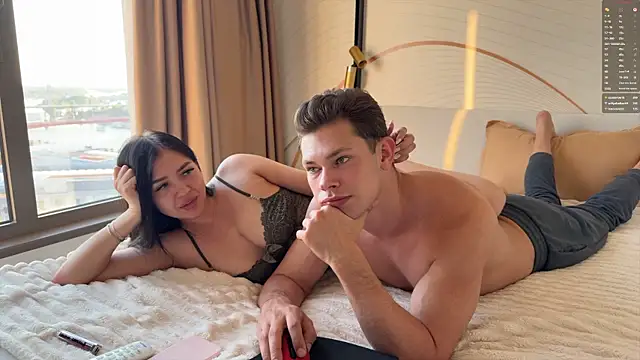 BestModelsDuo Adlı Modelin Canlı XXX Sohbeti