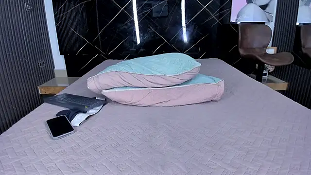 XXX chat uživo modela Charlize-23