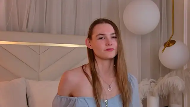 LillianYoung Live XXX-chat