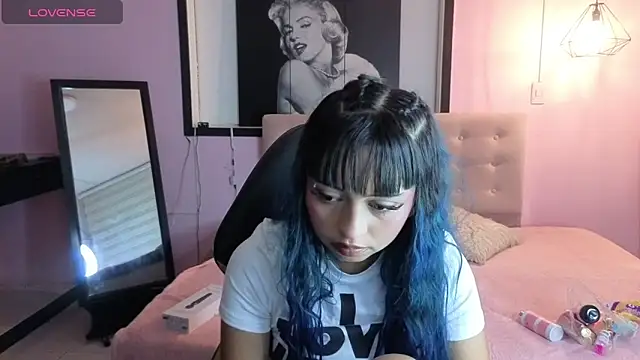 XXX chat uživo modela _ceeleste_cute_