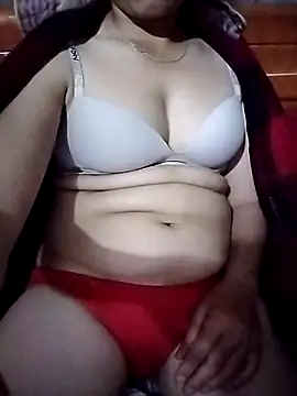 Emma-aa's Live XXX Chat