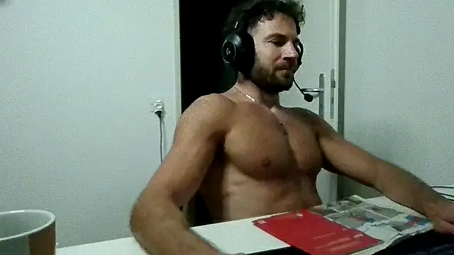alpha-hunk লাইভ XXX চ্যাট