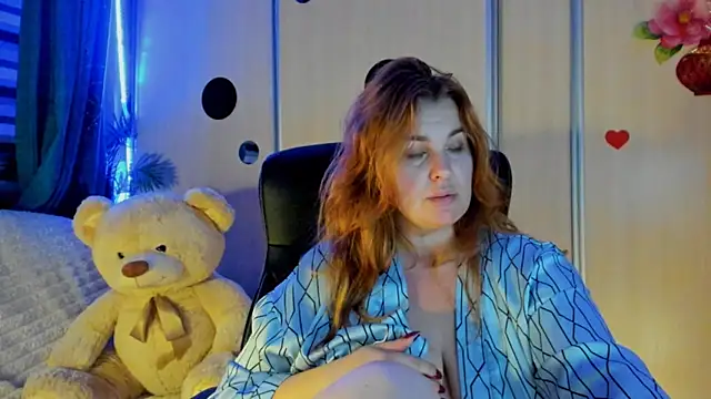 CoraSwon Chat XXX in diretta