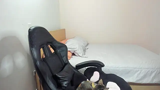 nina_pons' Live XXX Chat