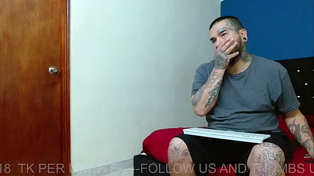 ARIA_AND_NICK's Live XXX Chat