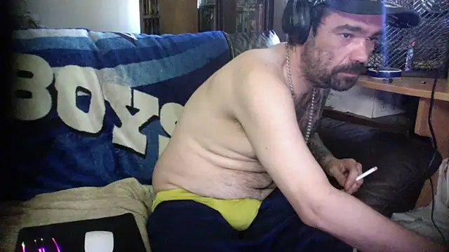 Czat XXX na żywo – KinkyTOMan