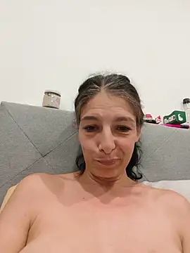 Sposini69's Live XXX Chat