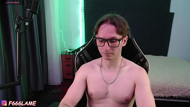F666LAME Chat XXX in diretta