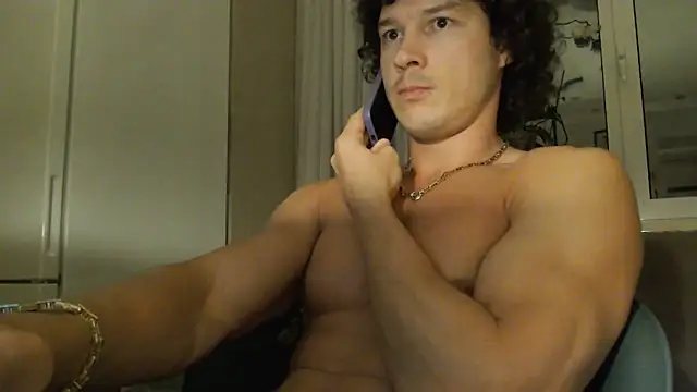 Chat +18 de DorianSalazar1 ao vivo