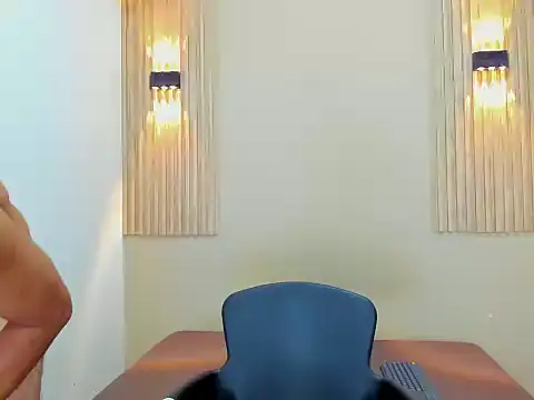 Chat +18 de LEO_SANZ66 ao vivo