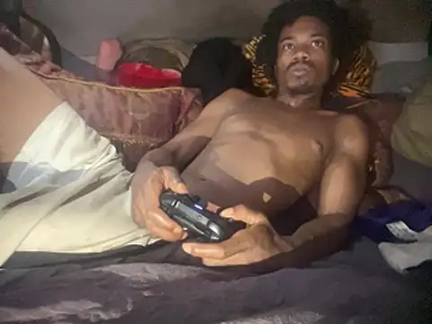 SlimeCrownzOut5's Live XXX Chat