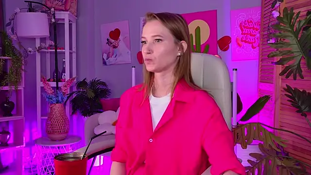 Онлайн чат XXX Megan_Rodgers