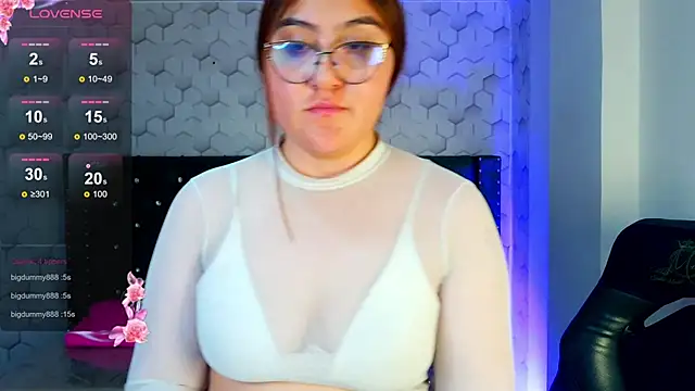 Chat +18 de conniejames_m ao vivo