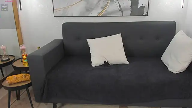 Chat +18 de SophiMarin ao vivo