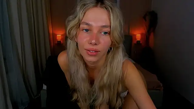 Chat +18 de LuluAlis ao vivo
