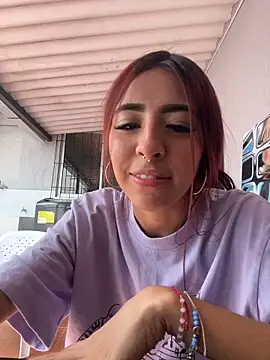 Chat +18 de Mirandaa_Rogers ao vivo