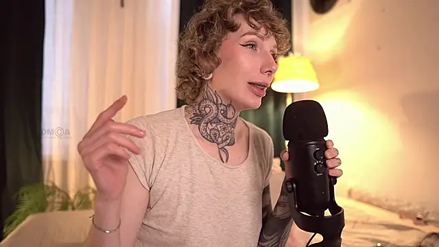 ifuckingtoy_'s Live XXX Chat