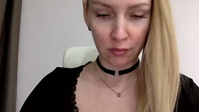 Neralith – Naživo XXX chat