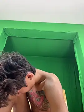 -OvO-'s Webcam Show