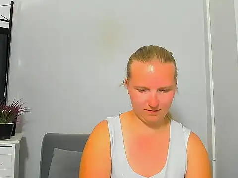 RoseTeacherX's Live XXX Chat