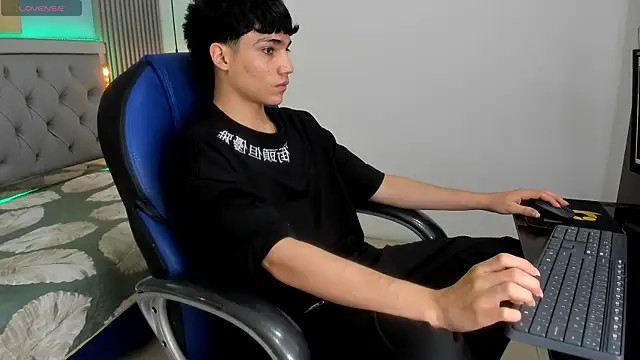 SamBlack_ 现场XXX聊天
