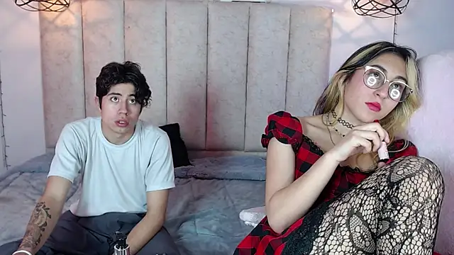 Chat XXX en directo de mrandmrsvixencs